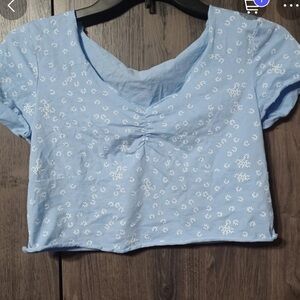 shein v neck crop top